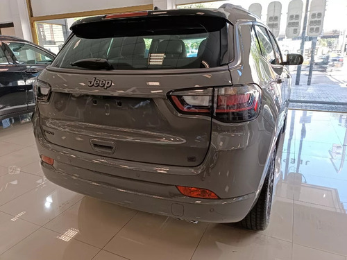 Jeep Compass 1.3 Serie At6