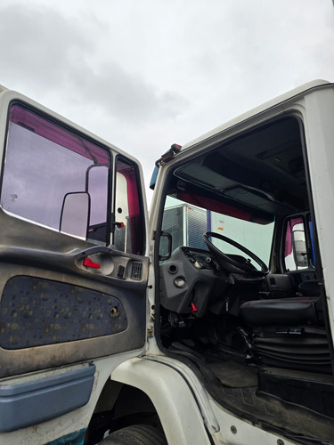 Mb L 1620 6x2 Ano 2003 Bau 8,40mts Ñ 1720 23220 24220 23210