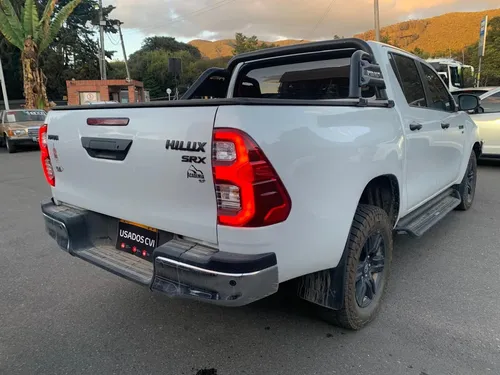 Toyota Hilux 4.0