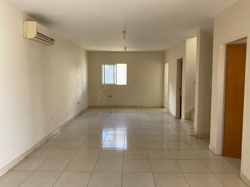 Imagen 9 de 9 de En Venta Lindo Townhouse En Res. Los Girasoles 04128676886