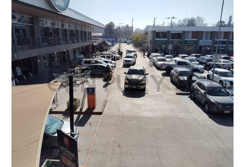 Se Arrienda Local Comercial En Buin