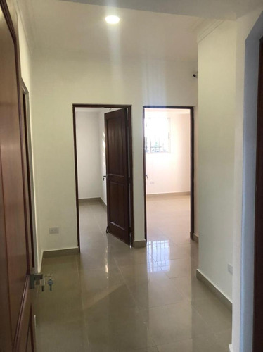 Vendo Apto 3 Hab/ 159 Mt2 En La Urb. Jardines Del Sur, D.n