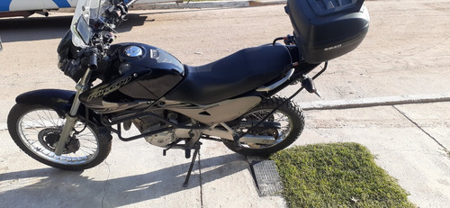 Imagen 1 de 5 de Honda Falcon 2013