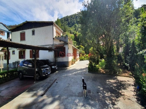 Imagem 24 de 28 de Casa Com 10 Dormitórios, 336 M², R$ 795.000 - Meudon - Teresópolis/rj. - Ca01577 - 68878584