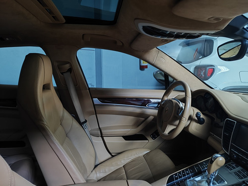 Porsche Panamera 4.8 V8 Turbo Gasolina 4p Automático