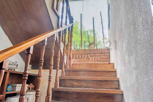 Imagen 11 de 19 de 505 Entre 19 Camino Gral Belgrano - Casa De 3 Dormitorios En Venta En Gonnet-