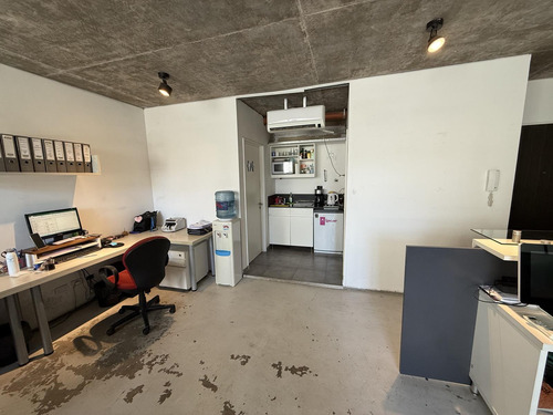 Oficina En Venta En Colegiales