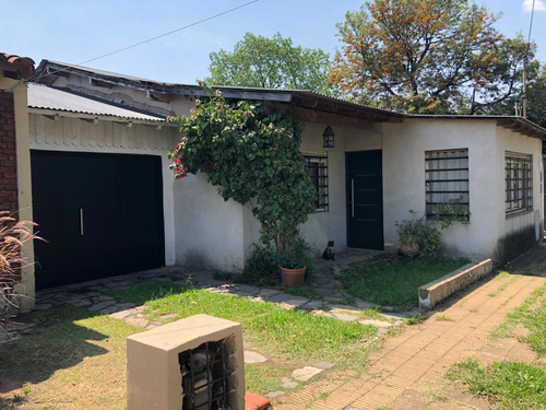 Chalet Barrio Aeronautico. Ituzaingo Norte