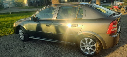 Chevrolet Astra 2.0 Gls