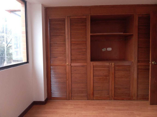 Imagen 10 de 14 de Se Vende Apartamento En Santa Paula - Usaquén