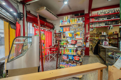 Local Comercial - Caseros