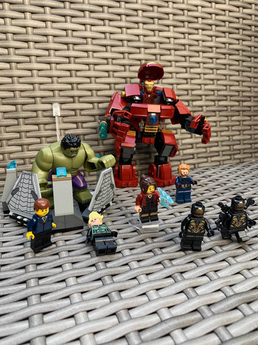 Lego Armadura Anti Hulk Y Minifiguras Originales! Usado