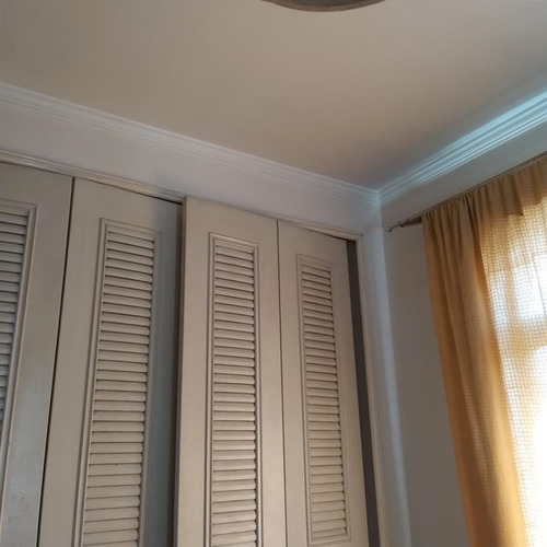 Habitación En Casa A Compartir/baño Privado