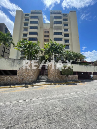 Venta De Apartamento En La Urb. Frutas Condominiums Guatire