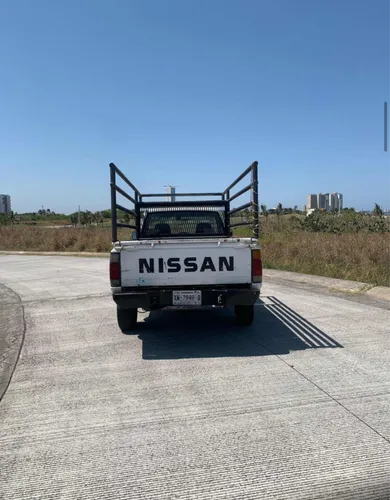 Nissan NP300 2.5 Tdi Pick-up 4x4 Mt