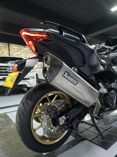 Yamaha T Max 560