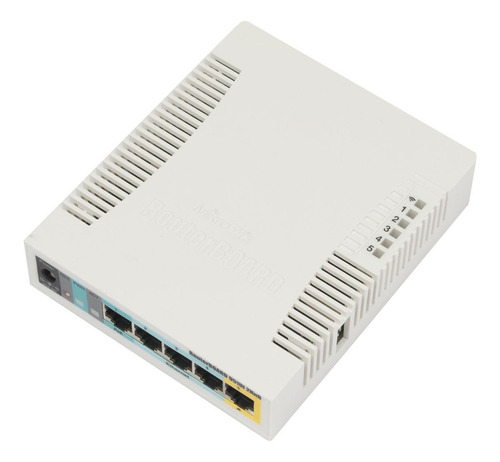 Access point MikroTik RouterBOARD RB951Ui-2HnD blanco 100V/240V
