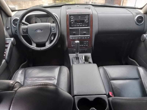 Imagen 8 de 10 de Ford Explorer