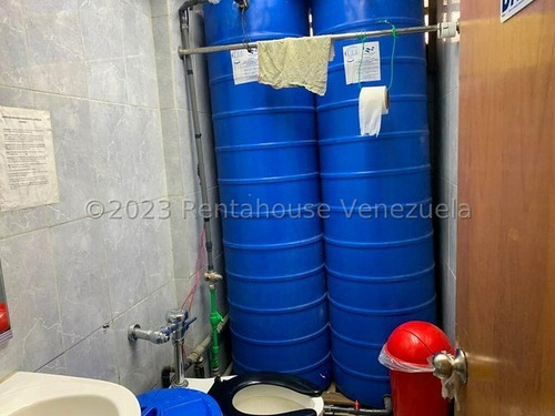 Imagen 9 de 12 de Local En Venta En Mariperez