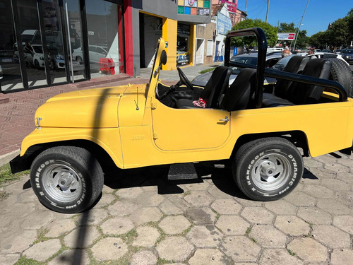 Imagen 4 de 4 de Jeep Ika Ika