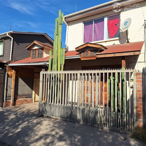 Casa Con Excelente Ubicación En Buin. 3d 1b