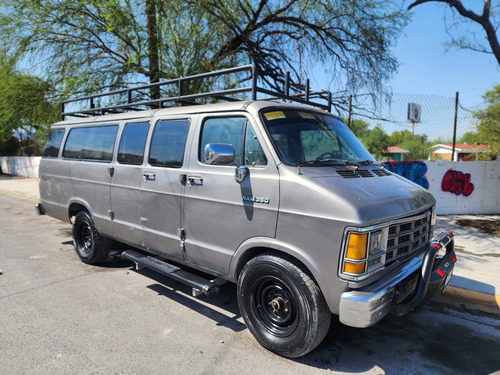 Dodge Ram Wagon 3p Maxi Wagon 3500 15 Pasajeros V8 Mt
