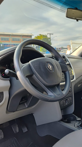 Renault Logan 1.6 Expression Hi-power 4p