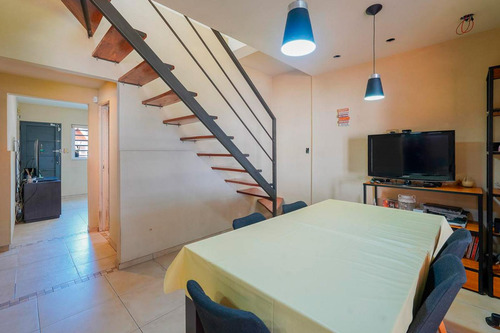 Venta - Casa - 4 Ambientes - Ramos Mejia - Pileta - Cochera