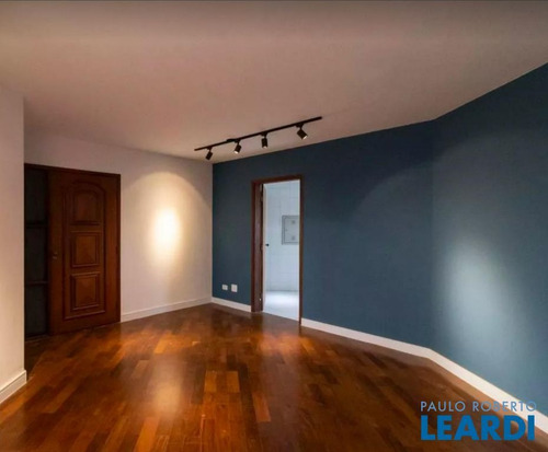 Imagem 6 de 15 de Apartamento - Campo Belo - Sp - 555699