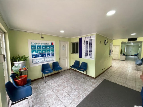 Edificio Medico-profesional 14 Boxes Frente Tottus 2 Pisos