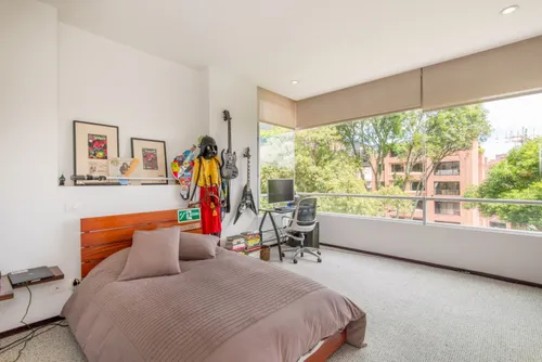 Apartamento En Venta En El Chicó. Cod V2645