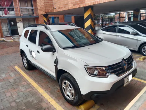 Camioneta Duster 4x2, Modelo 204, Placas Blancas