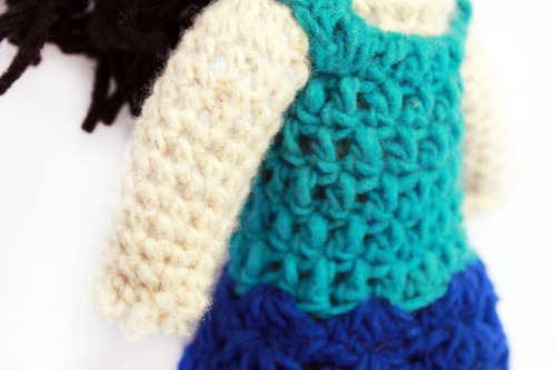 Imagen 4 de 6 de Muñeca Textil De Lana, Aripo