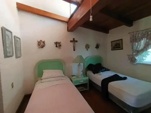 Casa Sola Jardín Maduro Vocación Múltiple