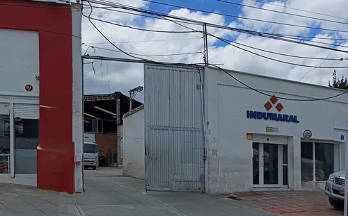 Bodega En Arriendo/venta En La Fraguita. Cod A11750100