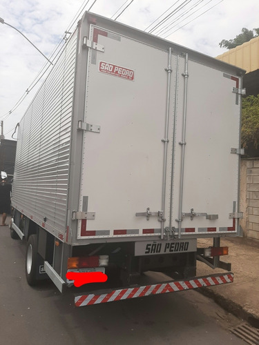Mercedes-benz Accelo 1016 No Baú