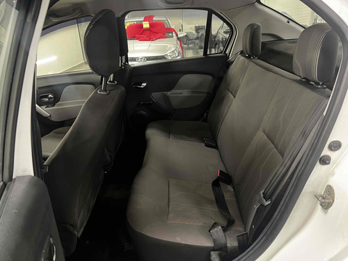 Renault Logan 1.6 EXPRESSION 8V FLEX 4P MANUAL