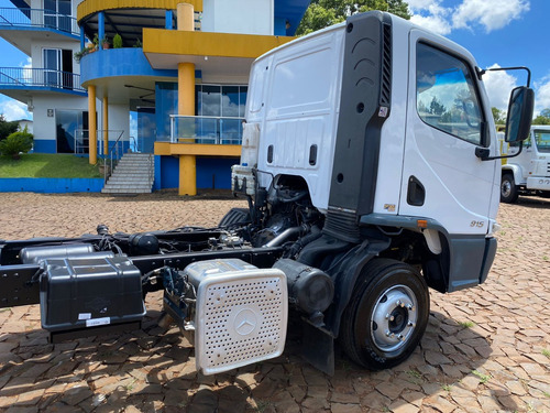 Mb Accelo 815 4x2