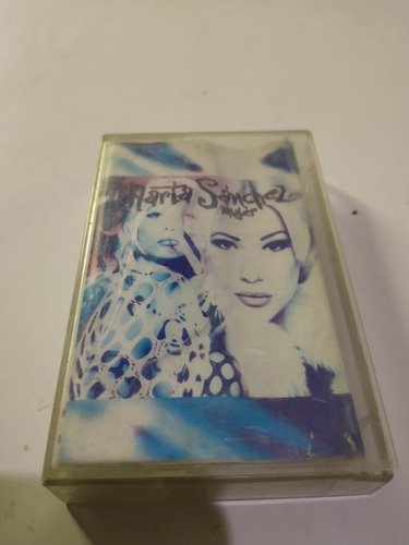 Martha Sánchez  Mujer Cassette.