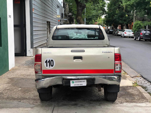 Toyota Hilux Sr 4x4