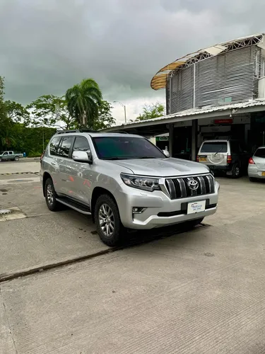 Toyota Prado VX 4.0cc