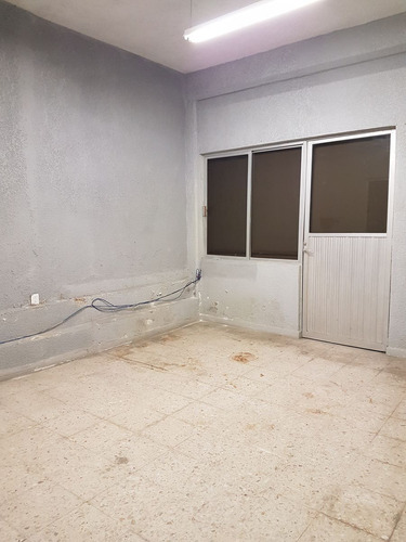 Bodega Industrial, Comercial Con Oficinas En Atizapán