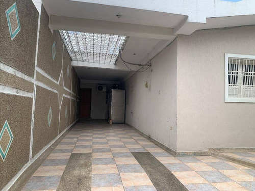 Imagen 7 de 21 de Johanna Castillo Alquila 04145951217 Casa En El Trigal Sur