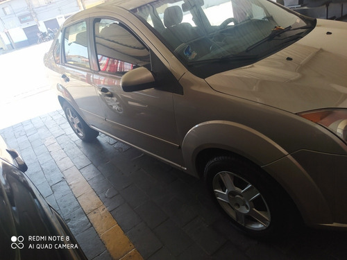 Ford Fiesta 1.0 Flex First 5p 2008