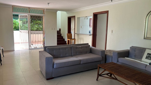 Apartamento En Alquiler En La Julia