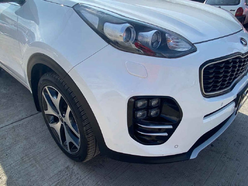 Imagen 11 de 15 de Kia Sportage 2018 5p Sxl, Ta Qcp Gps 2wd Hid-xenon Ra-19