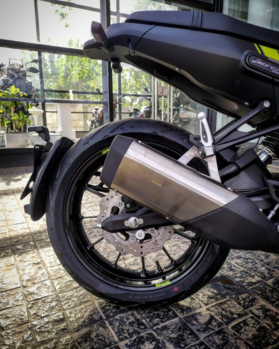 Benelli Leoncino 250 Abs - Gris - Benelli Store Pilar