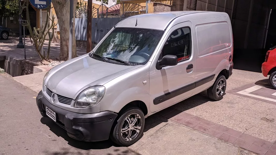 Renault Kangoo 1.5 2 Furgon Confort Aa Da Svt 1plc