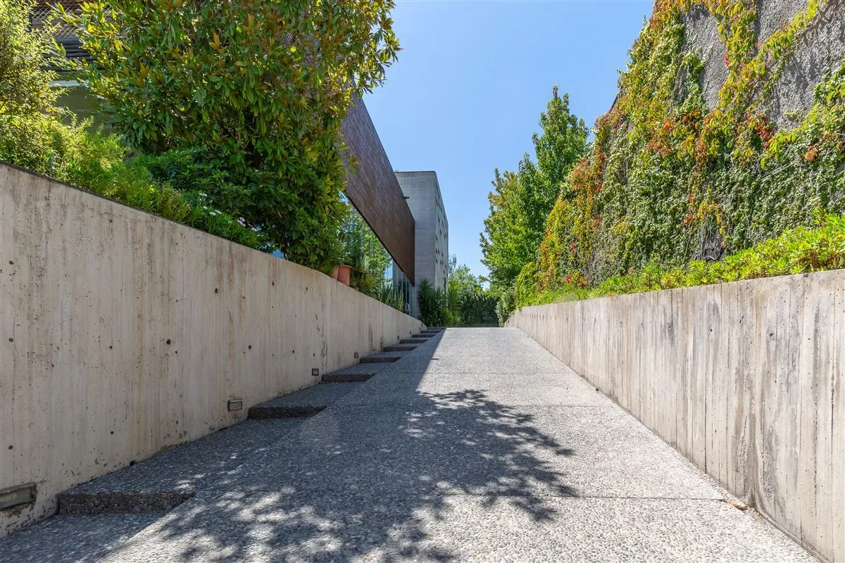 Imagen 3 de 26 de Casa En Venta En Las Condes