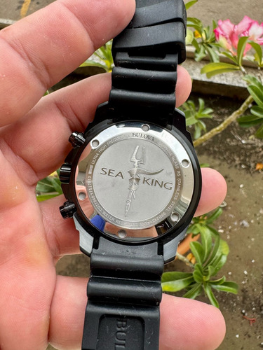 Lindo Relógio Bulova Sea King 98b243 Precisionist Semi Novo Preto Preto Preto (Usado)